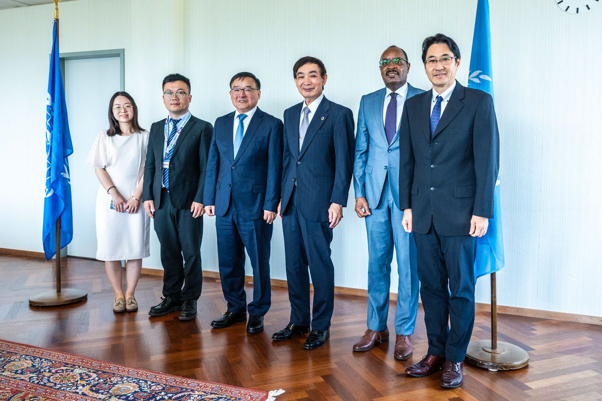 UPU_DG's tweet photo. Pleased to welcome H.E. Mr Jia Guide, Permanent Representative of China to the UN in Geneva. We exchanged views on digital transformation, AI and the future of postal services, and reaffirmed our shared commitment to cooperation, capacity building and multilateral engagement. https://t.co/YyU3R6jvsI