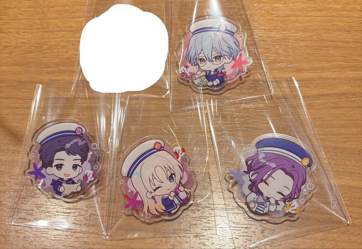 taka_vr's tweet photo. 【ブレマイ うきうきマリンくじ アクリルバッジ 交換】
譲→在間・立科・御門・隠岐谷
求→槻本
※本日17:00頃まで池袋でのお手渡しまたは郵送 https://t.co/yUmARWLZzC