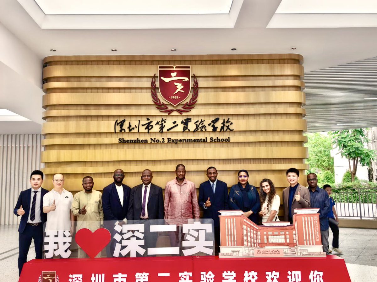 9aufal's tweet photo. Technology is not the goal. Better lives are.

Under the leadership of His Excellency, Malam Dikko Umaru Radda, we were in China engaging global leaders like Huawei and Geely to build the partnerships that will accelerate the Building Your Future agenda.

Every conversation is about one thing: bringing practical solutions back to Katsina. 🇳🇬🇨🇳

@katdict we are #BuildingYourFuture through #SMARTKatsina