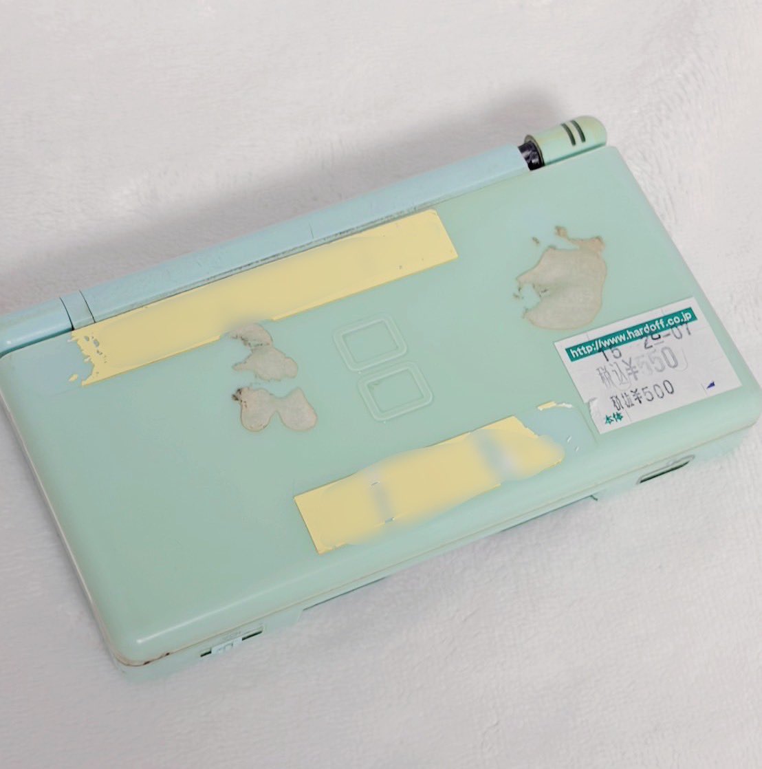 C17950319's tweet photo. ハードオフでジャンク品のDSLiteを買ってき
ました❕❕お値段税込550円❕
多分動かないと思うので部品取りに使いたい
と思います。
#ハードオフ https://t.co/VAM3f9i5fI