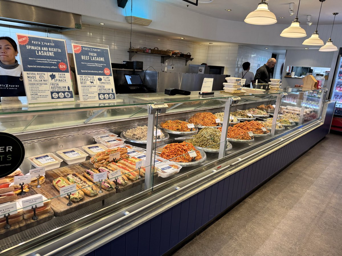 FruitLoopBaron's tweet photo. Pasta Pantry in Sydney Australia just received the best hardware and software
@Shift4 #shift4dine https://t.co/3L0maW07CZ