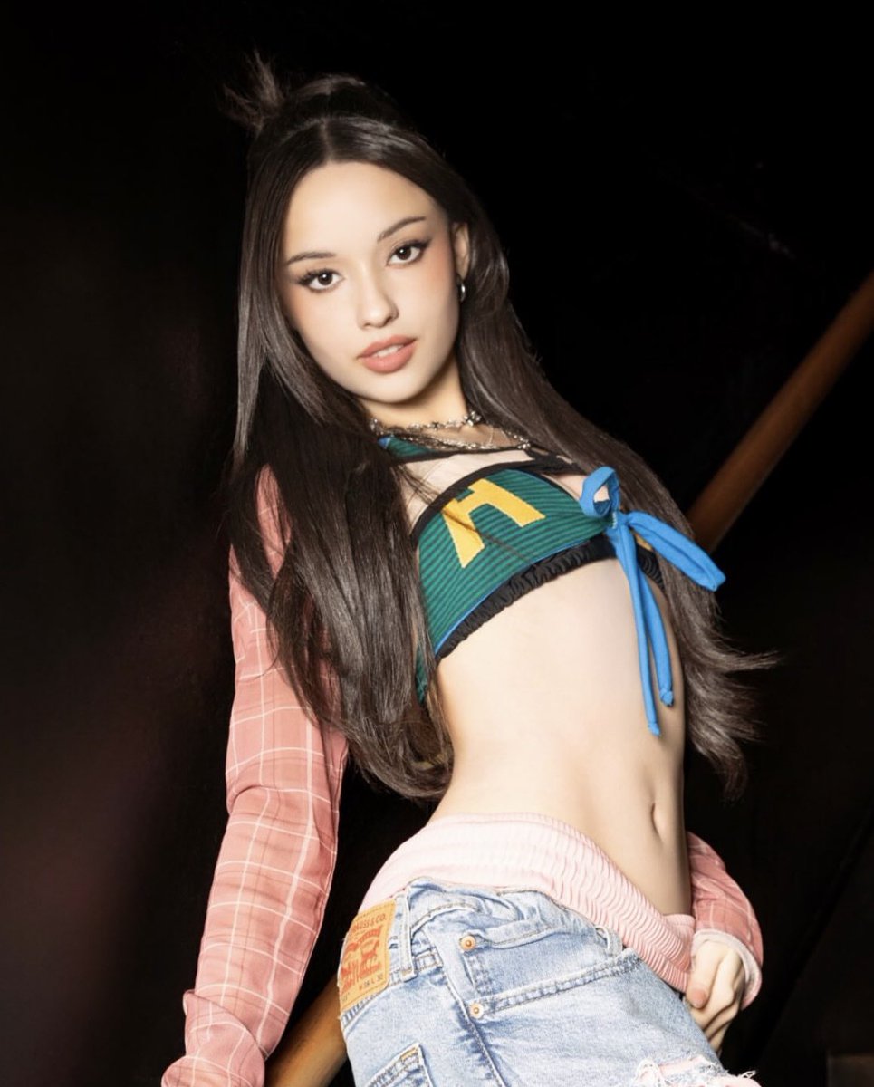 heesobad's tweet photo. lexie: https://t.co/d2nPncE4xe