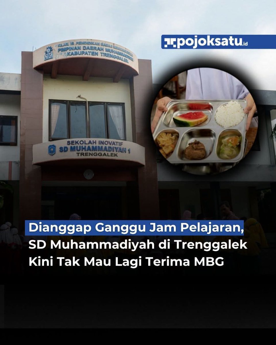 Hidupsebagai62's tweet photo. Ngeganggu aktivitas belajar-mengajar. 

- Guru effort lebih untuk bagikan makanan

- Murid habis makan, jadi ngantuk.
Tidak fokus, milestone pelajaran jadi terlambat.

Ancung jempol untuk yg berani bersuara,
Sekolah lain gimana? https://t.co/wxGgysVNMe