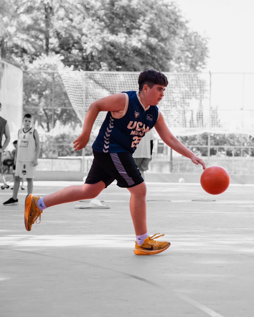 ubarchena's tweet photo. 🖼️ Cuando todo desaparece, solo queda el baloncesto.
#UBA #Archena https://t.co/kN2vb5DjdC