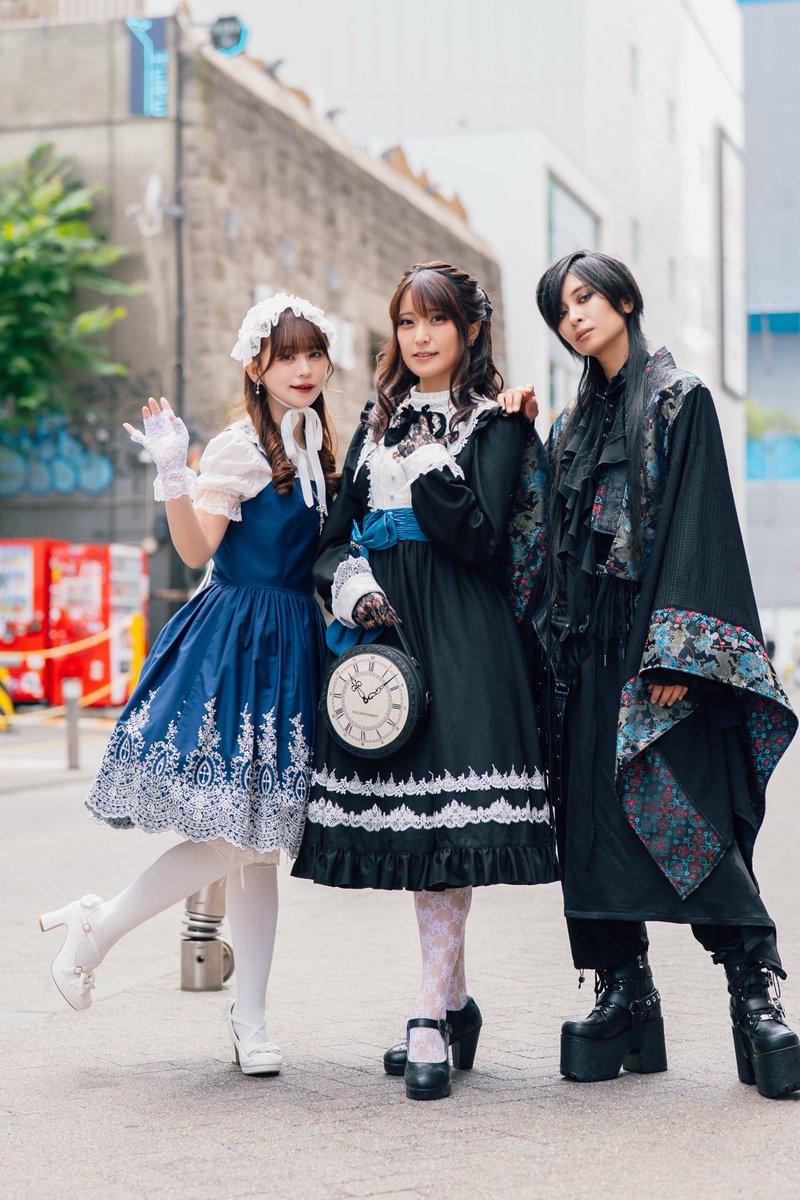 setsuhi_photo's tweet photo. 先日の原宿異文化倶楽部 in KIST札幌、ロケ撮影でのお写真頂きました…！！
お二人とも可愛い！！かっこいい！！顔ちっちゃい！！(以下エンドレス
天気にも恵まれて、本当に素敵なイベントでした…✨
#KIST札幌 https://t.co/umahOqyqMm