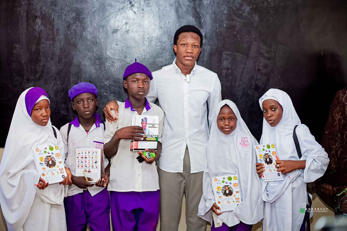 Usama_ZM's tweet photo. Ahmad XM🚀

One of the outstanding young figures making a name for himself in the African crypto space

 We are proud of your dedication to empowering young people and your contribution to supporting education and building schols

May Allah continue to bless you with wisdom good https://t.co/ssttVONBnZ