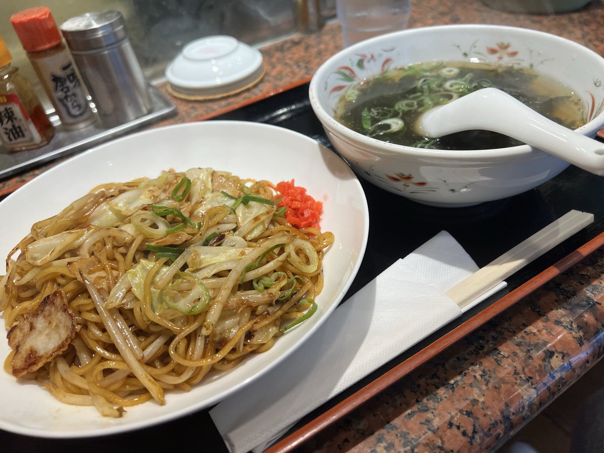 goxyz7's tweet photo. ニーハオキッチン　安い焼きそば650円 https://t.co/3Jqdp41umo