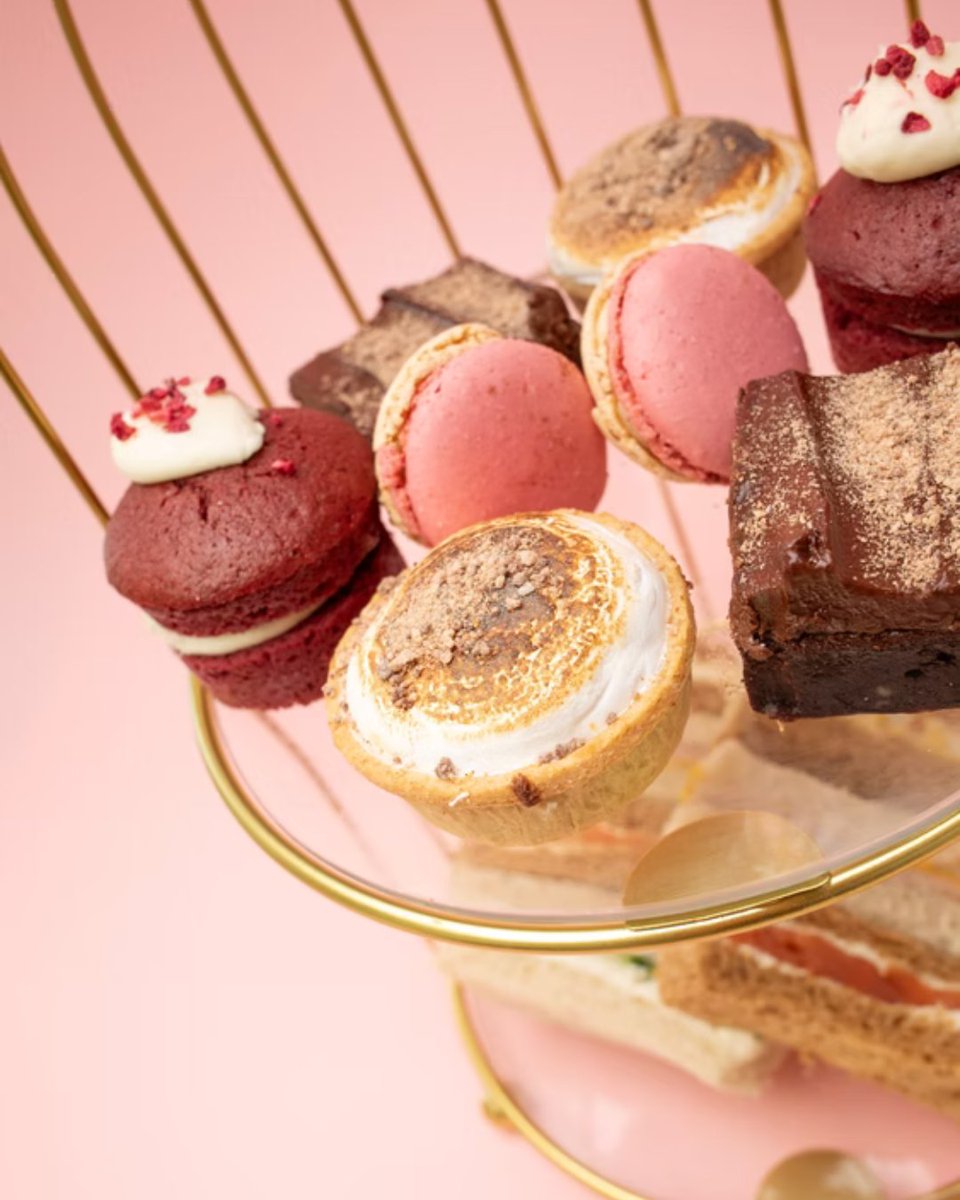 RoyalLiver1911's tweet photo. Situated in the atrium of the Royal Liver Building, the 'Eat Grab &amp; Go' cafe bar is open to the public, serving local coffee, fresh food, and signature cocktails! 

But did you also know they do a Royal Liver Afternoon Tea?

#officeamenity #officeworkspace https://t.co/QNSKebgFXE