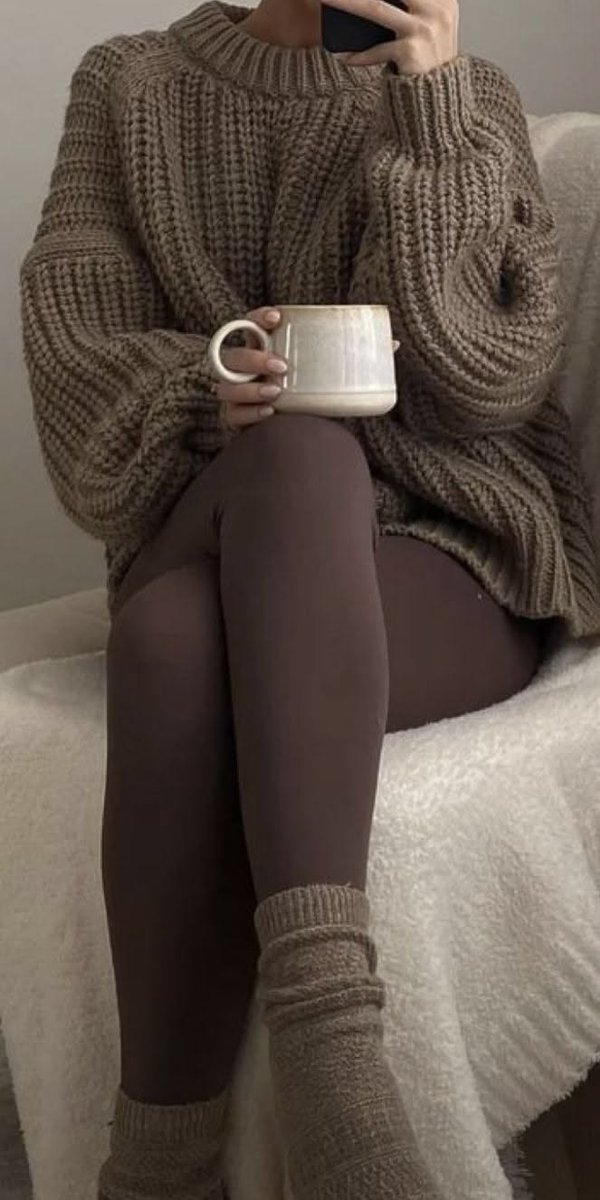 AshleyFlorgb's tweet photo. Most people statistically give up when things get too complicated or there is too much going on at once, this planner helps you focus your knowledge and organize what you need to prioritize for your success story. https://t.co/cbGsaOIfz9