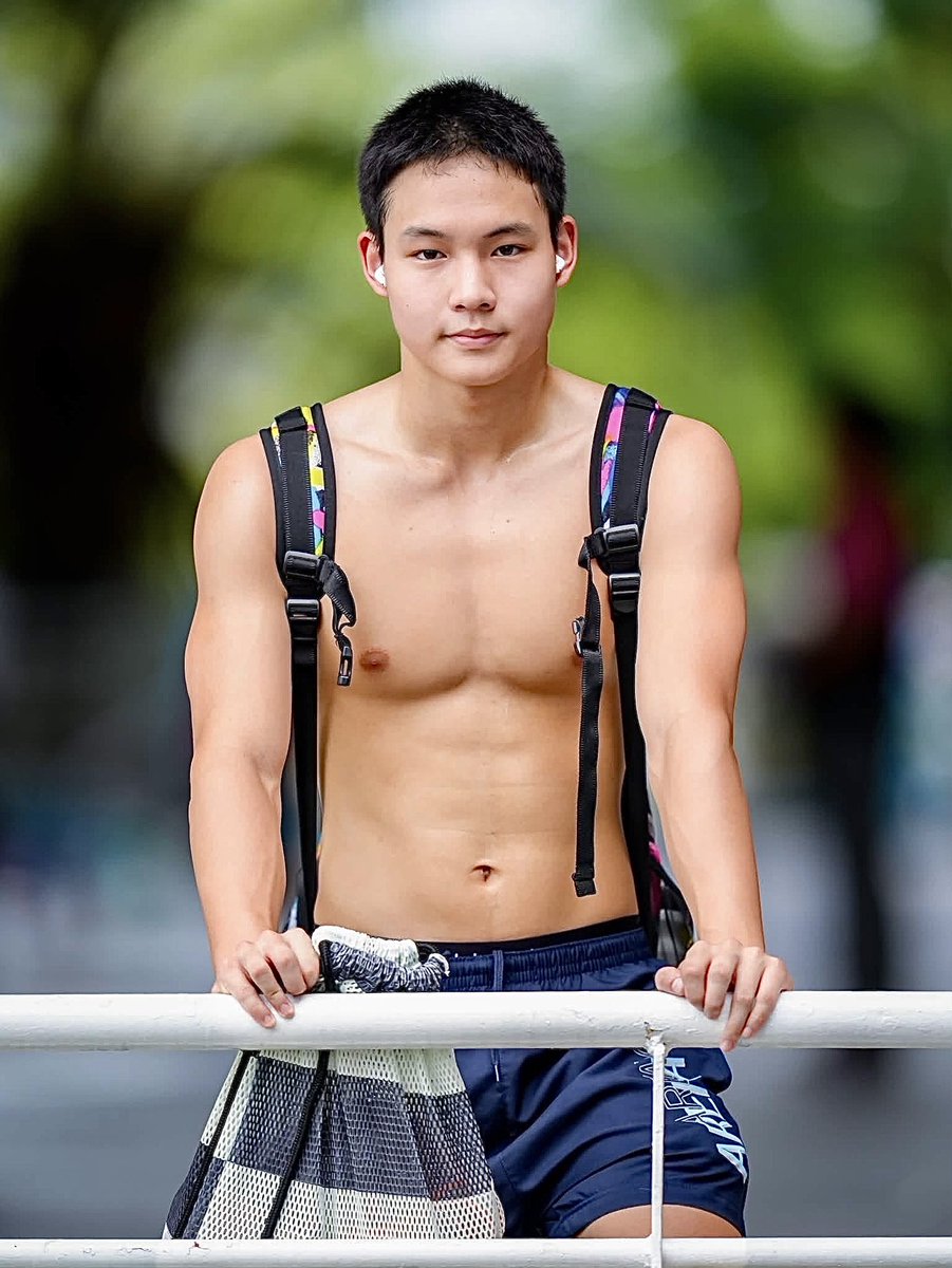 theshabar's tweet photo. อยู่บ้านร้อน อยากไปสระว่ายน้ำข้างๆ เธอจัง 👱🏻‍♂️😘🥰❤️🏊🏻‍♂️🏊🏻 lll ig &amp; tt : b_idkhtlso #เสพติดผู้ชาย @theshabar2 https://t.co/3RJGq5KEvF