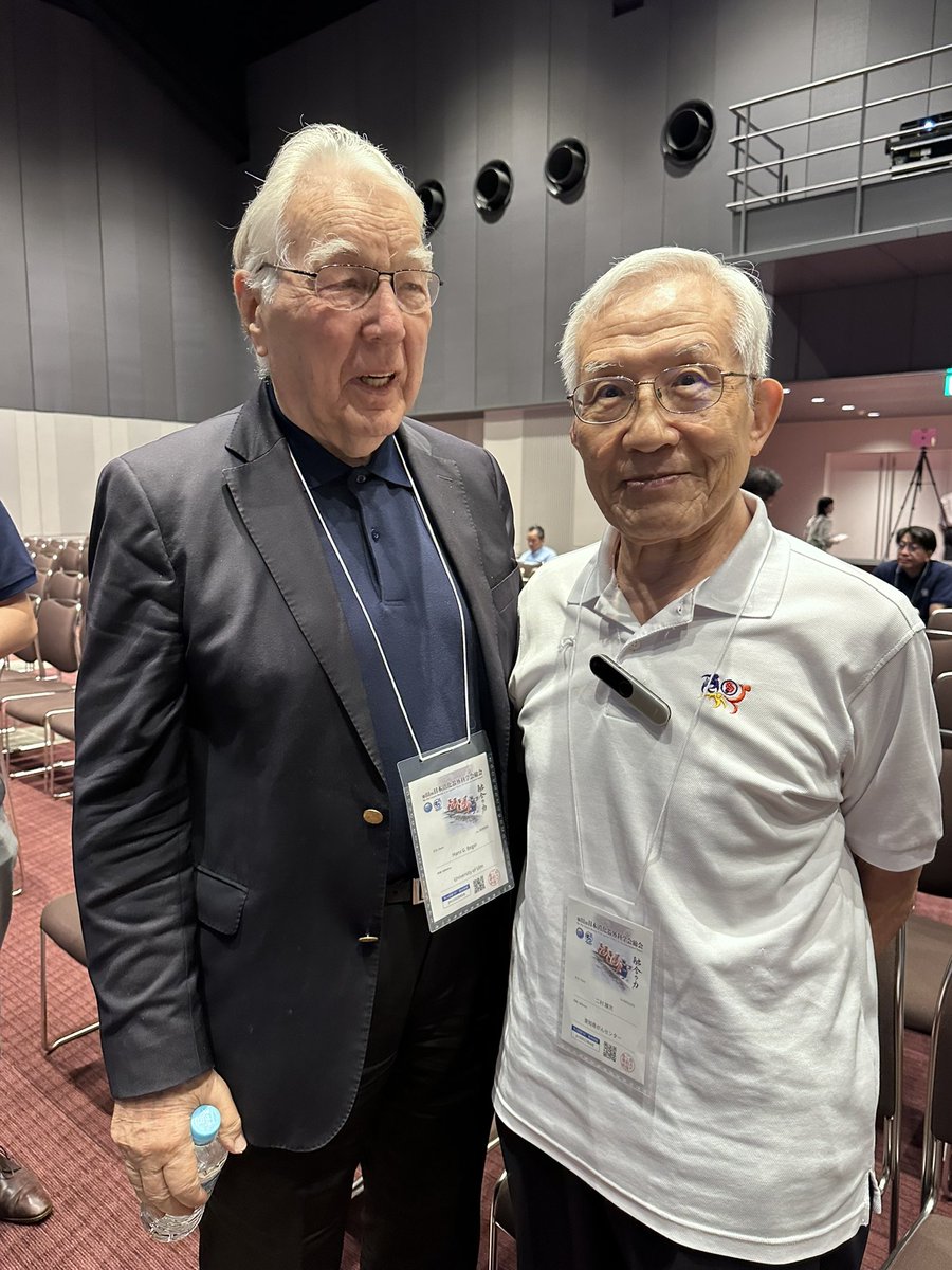 JSGS_official's tweet photo. #JSGS2026 特別講演には海外からのゲストも🌍
ドイツ・Ulm大学のHans G. Beger先生をお迎えし、膵実質温存手術の進化についてご講演いただきました🇩🇪
膵臓外科の歩みを振り返りながら、これからの手術のあり方を考える貴重な時間となりました👏🏼 https://t.co/Ot3AhdPvVs