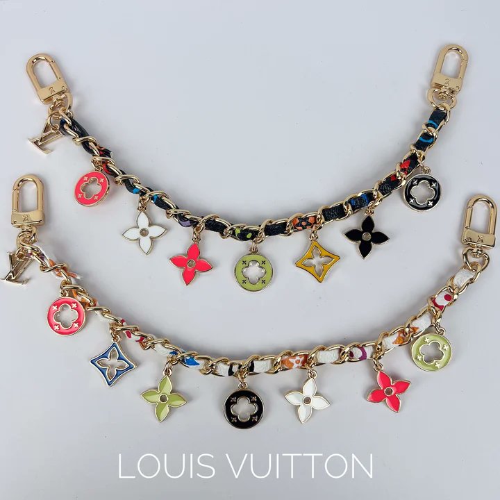 coolkaba3's tweet photo. Louis Vuitton チェーン プレッピーフラワーチャーム 

#LouisVuitton #チェーン #おしゃれ #レディース #jewelry

https://t.co/9qWGaomFDC https://t.co/CeZ2nubxcu
