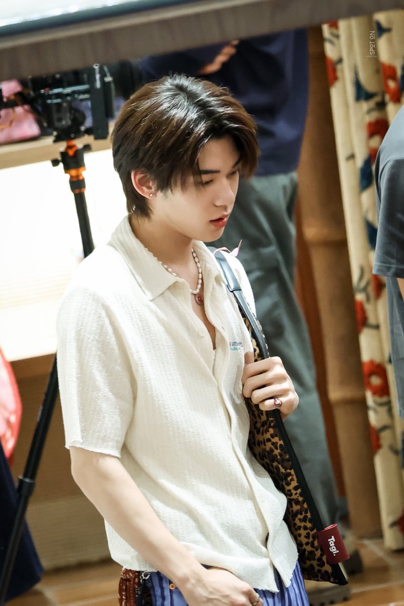 SpotOn1__'s tweet photo. ภาพฟีล์มจะสวยมากนะ

TWNPICH AT CTW
#TagiXTeetee

「15 JUL : 𝐓𝐎𝐃𝐀𝐘: Tagi. Sabaai House ー 🐶🐻‍❄️」
#twnpich @twnpich 🐾 https://t.co/ObO4pyyrmC