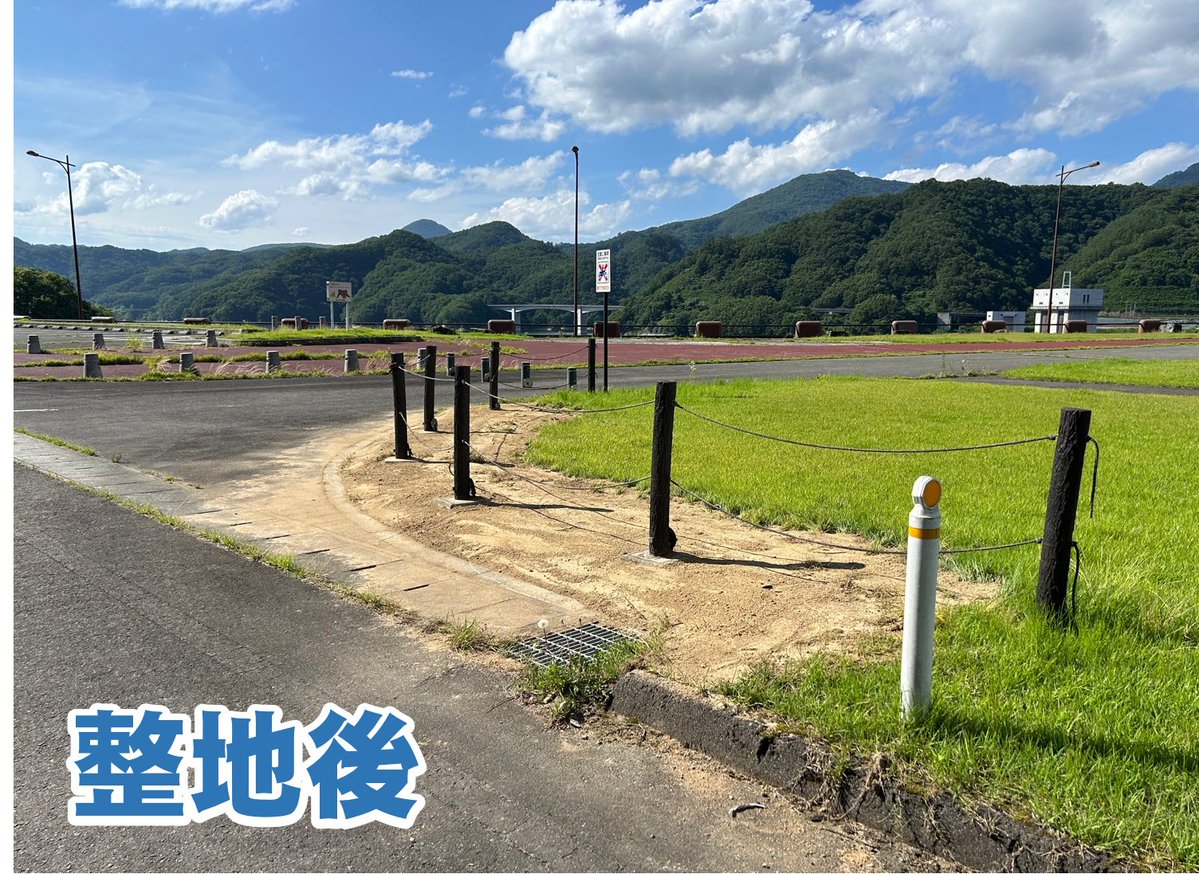 mlit_surikami's tweet photo. #摺上川ダム 右岸側の堤体上で、地面が大きく掘り返されていました。
おそらくイノシシによるものと思われます🐗
エサを探して夢中に掘ったのでしょうか？
このままでは管理上支障があるため、維持工事で元の状態に復旧しました✨
ダム周辺には様々な動物が生息していますので、お気をつけください！ https://t.co/kwYzsihDui