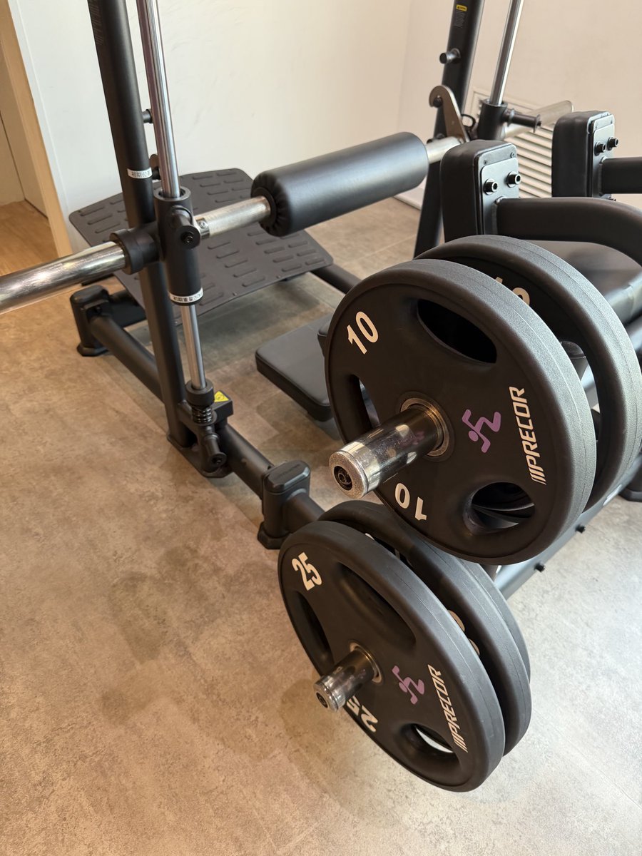 mity0224's tweet photo. 🏋️ https://t.co/jyjburCC78