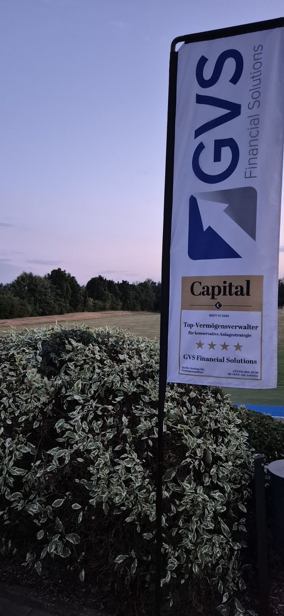 GVS_FS's tweet photo. ⛳️Danke für den 3. Spieltag im Golfclub Seligenstadt! Tolle Runden, beste Laune, starke Gespräche.
🙏Danke an alle Teilnehmer, den Club &amp; Alexander Hüge von @RUFFGolf fürs Preis-Sponsoring!
🏌️‍♂️Wir sind bereit für Spieltag 4 – seid ihr dabei?
#GolfSeligenstadt #RUFFGolf https://t.co/x0SoeAXaq0