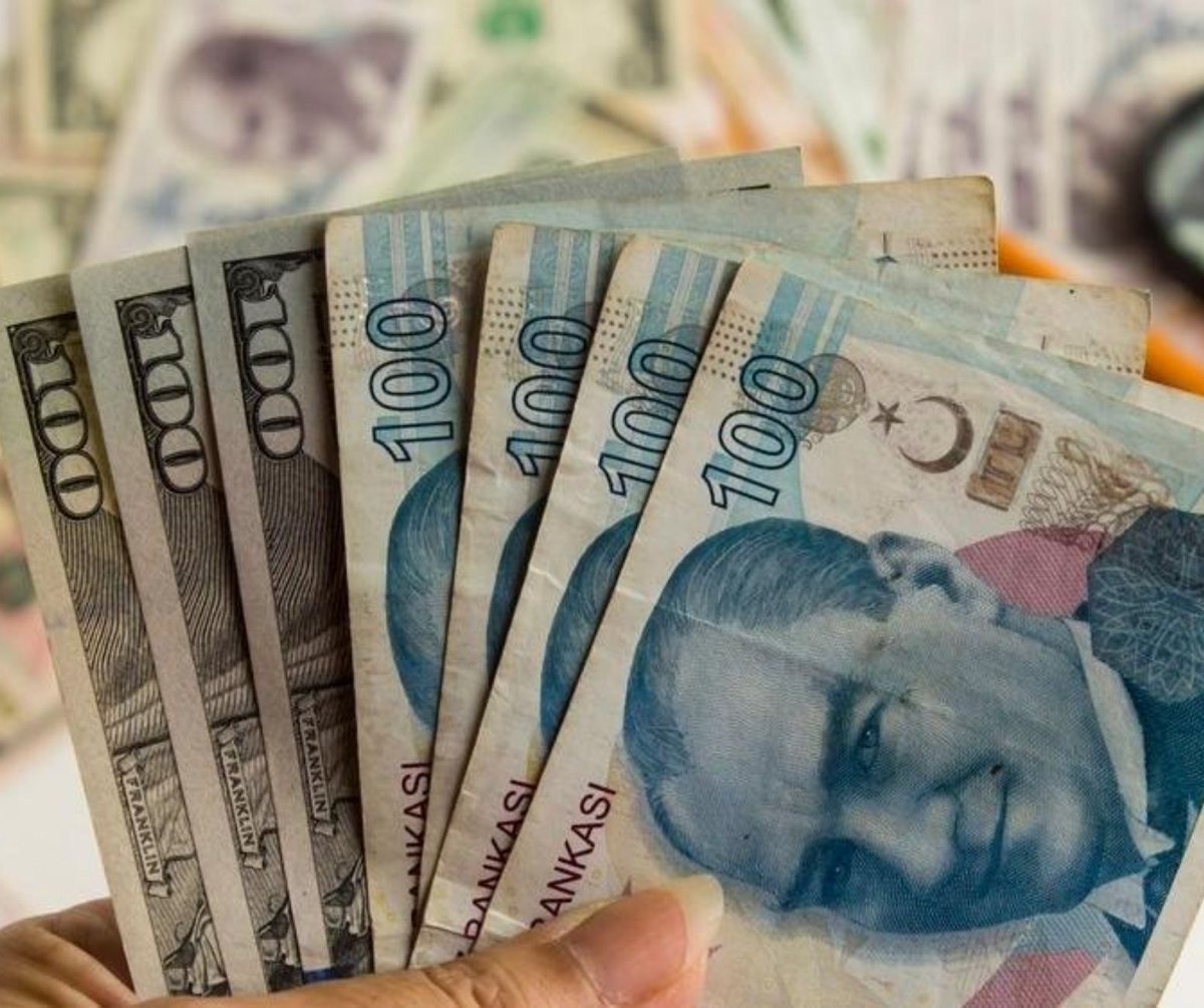 TurkgunGazetesi's tweet photo. 📍 #Döviz kurlarında son durum: #Dolar 47,03, #avro 53,77 liradan işlem görüyor
https://t.co/9nfBvvTstL https://t.co/nhONJoenJU