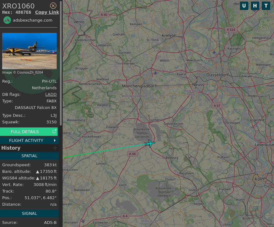 Verstappen's 8X jet just took off! 🛫Brachelen, North Rhine