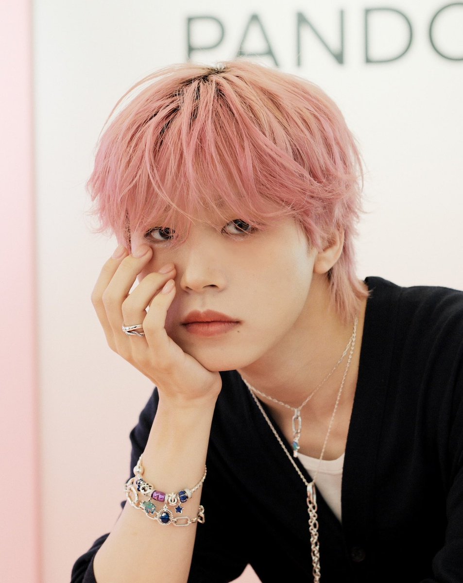 mashroom_tokyo's tweet photo. Cocomi、木全翔也（JO1）、谷まりあ、王林ら豪華ゲストが『Summer Stories by PANDORA』に来場

全写真はプロフィールのリンクからご覧ください

【是非フォローをお願いします！】
@mashroom_tokyo 
@Pandora_Japan 
#PANDORA #cocomi #木全翔也 #JO1 https://t.co/x1OfbYp9GX