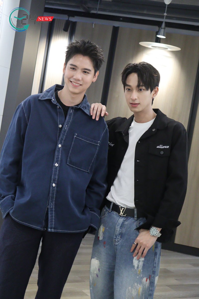 _24News_'s tweet photo. #ซิงชิม่อน หวานมั๊ยน้า

PRESS TOUR MATCHPOINT
#MatchPointSeries_PressTour
#singchimon #ssingss
#SingHarit #ChimonWachirawit https://t.co/36lUwAt3Uc