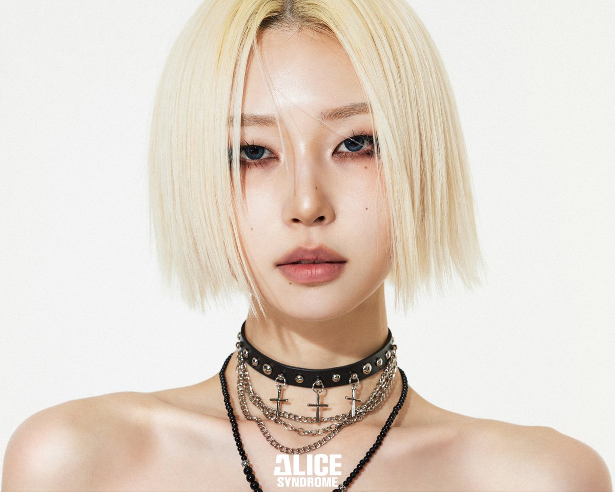 alicesyndrome00's tweet photo. ♦ SEBEEN
BASS
ALICE SYNDROME
1st Digital Single
〈Deep Dive〉
2026.07.25 6PM KST
#ALICESYNDROME #앨리스신드롬 #SEBEEN #DeepDive https://t.co/9r1xaPw4ke