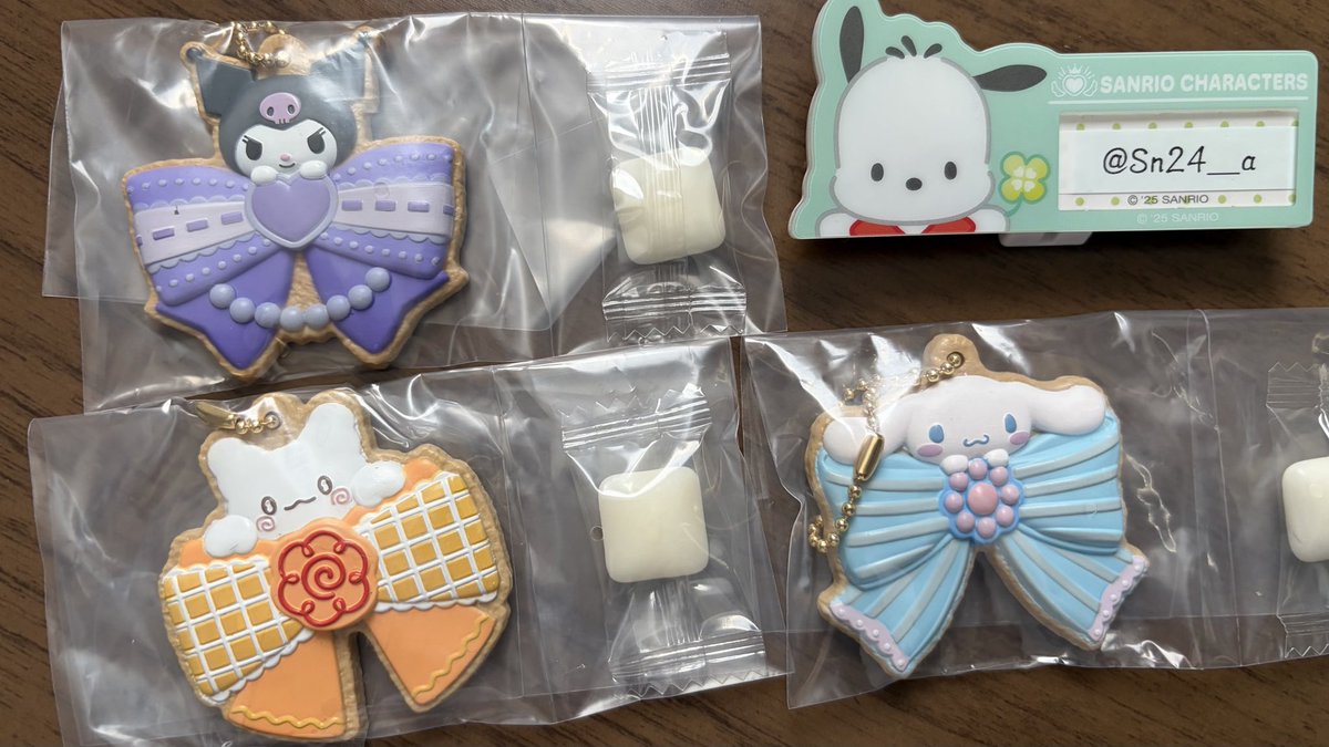 Sn24___a's tweet photo. 【郵送交換】
サンリオ クッキーチャームコット2

譲：クロミ  はなまるおばけ  シナモン
求：ポチャッコ×2

お気軽にお声掛けください https://t.co/sVJMjKLOWQ