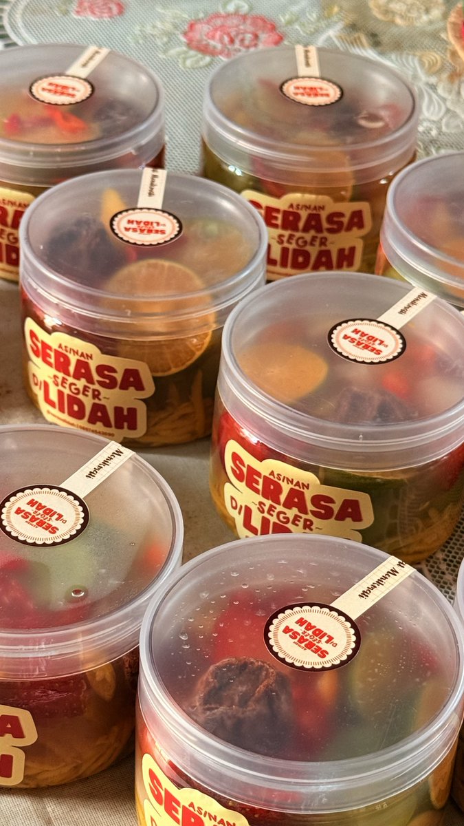 serasalidah's tweet photo. ASINAN KIAMBOY READY DI OUTLET!
jangan sampe nyesel gatau info ini duluan!
Cukup list sekarang, ambil di outlet terdekat kamu
Mojosongo/Laweyan/UMS
Chat min Seli: 08974543090
#asinan #asinankiamboysolo #kulinersolo #umkmsolo https://t.co/OJVAOsb0El