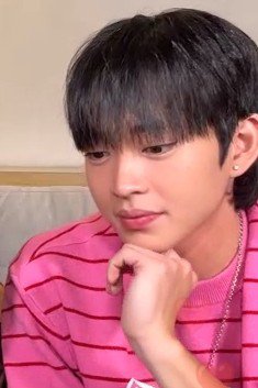 _Muraidl's tweet photo. BAKIT ANG POGIIIII MO RABIN!!! INAANO KA BA NAMIN HA??? https://t.co/0aeFYWEXf8