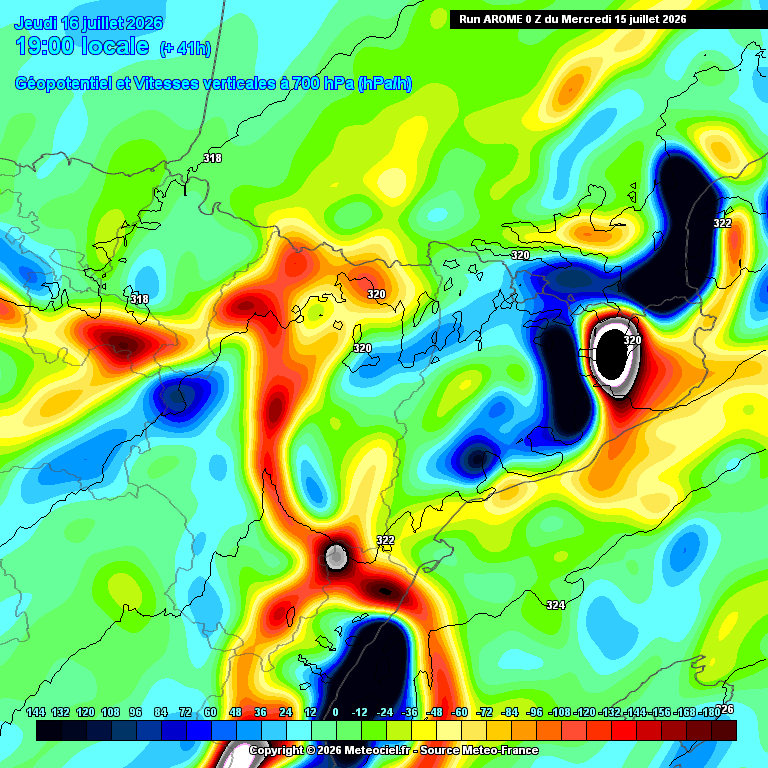 alexmegapc's tweet photo. Atenció demà a les tempestes que tindrem Pirineu, punts Prepirineu i sectors NE que fins i tot poden arribar a la costa nord, observeu en el mapa de fronts com la DANA situada al NW peninsular ens enviarà una línia d'inestabilitat, provocant autèntiques ximenes ascendents que se surten d'escala, això pot ser sinònim de severitat, per tant, poden ser tempestes associades a calamarsa o pedra, especialment atenció entre Garrotxa i Empordà, però en general tot el Pirineu oriental, llocs amb més números de patacs. També no descartem tempestes cap als ports, punts de l'interior, veurem si toquen prelitoral i vorejant Montseny. #meteo