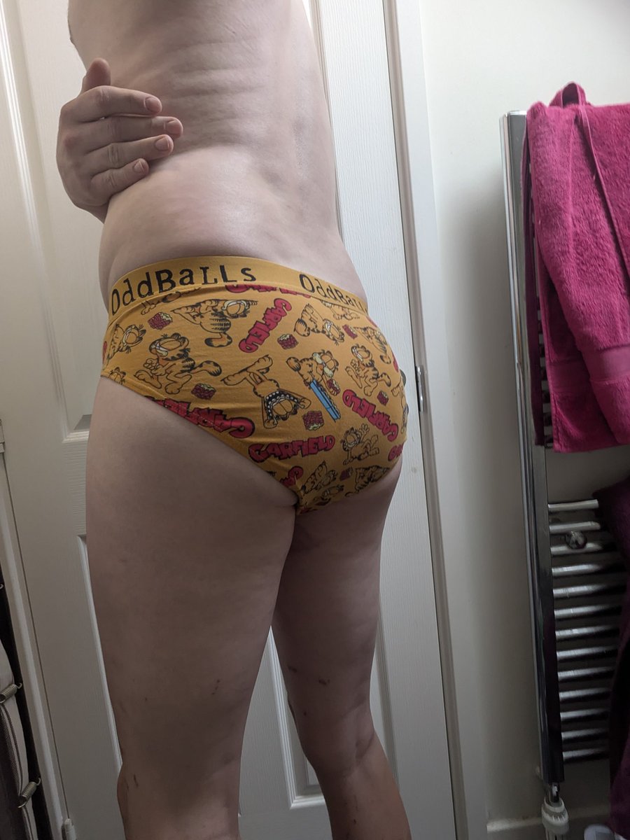 DiaperedHam's tweet photo. This morning's cage check 🔒 https://t.co/emaTykRlNl