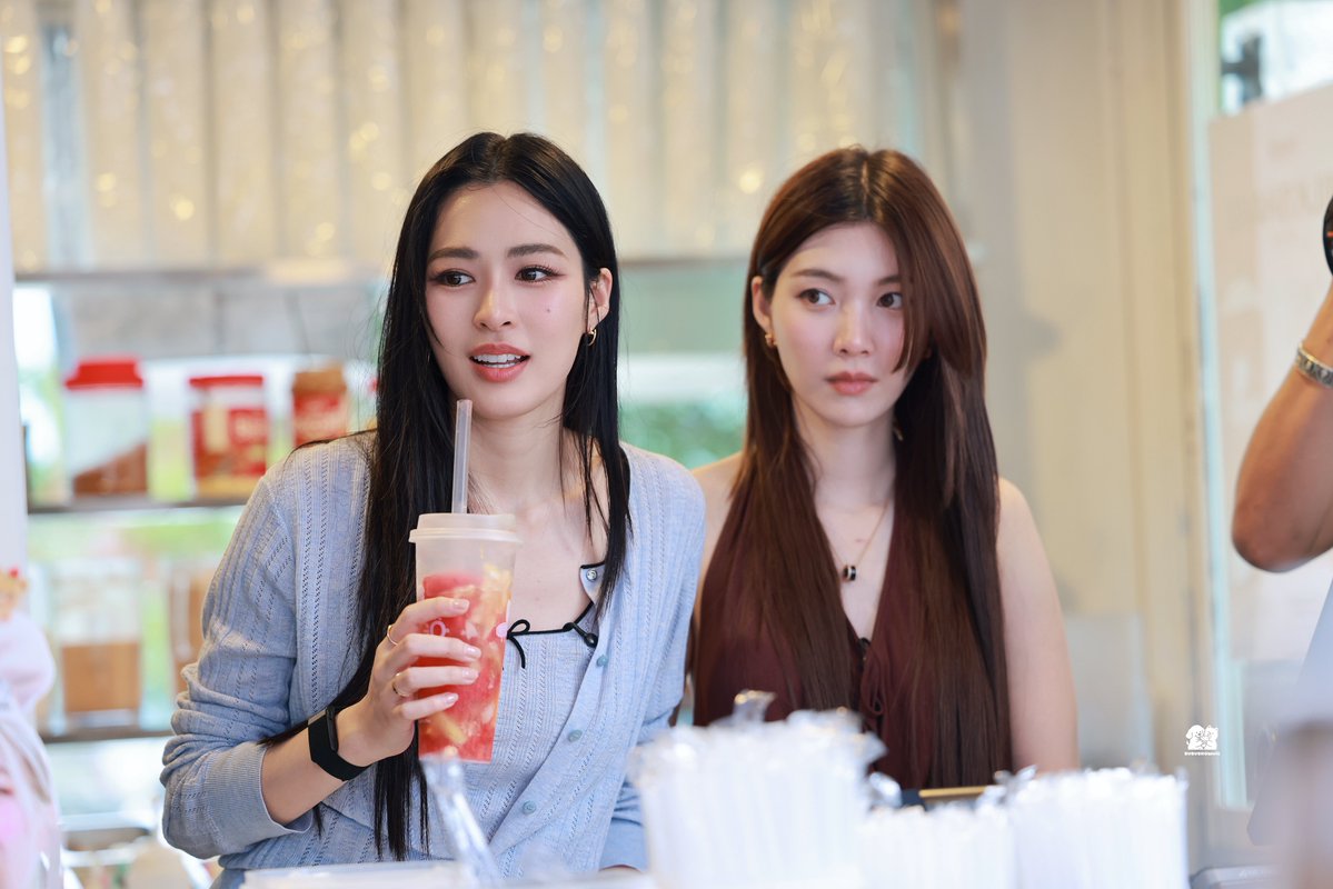 bububrownie_'s tweet photo. 20260713 🥤 

Chago Shooting 

#lingorm #หลิงออม #linglingkwong #Ormkornnaphat‌ #chago https://t.co/VWXvt6Ye87