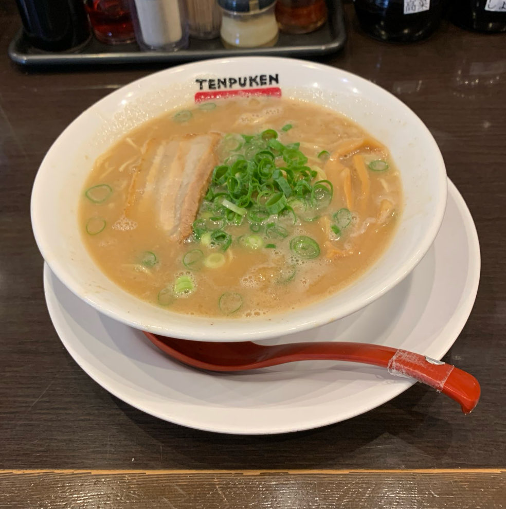 777quadra's tweet photo. そして今日は最近数を減らしているという天下一品風ラーメン。

#ラーメン https://t.co/agHXH9o7fp