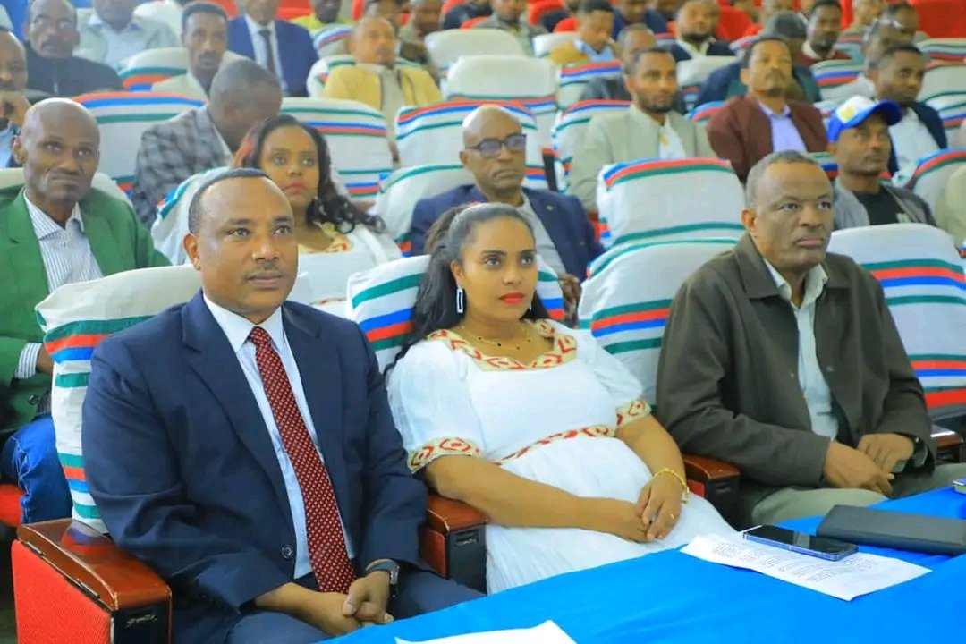 sweprs's tweet photo. የክልሉ ወጪዎችን በራስ አቅም ለመሸፈን የሚያስችል የገቢ አሰባሰብ አቅም እየተፈጠረ ነው፦ኢንጂነር ነጋሽ ዋጌሾ (ዶ/ር)https://t.co/rBDwlH06LD https://t.co/fVOB5kMNBY