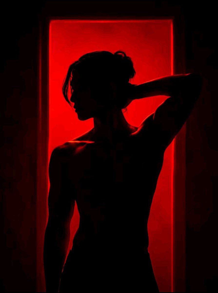 Yeodeongie_'s tweet photo. Wen, estás ahí acostada y de la nada alguien entra a tu cuarto y te dice: "cariño, ¿podrías bañarte conmigo? necesito que me talles la espalda"
Estás en shock por que esa silueta y esa voz te son familiares, parpadeas y despiertas.

#YEOSANG #여상 #ヨサン #에이티즈 #ATEEZ https://t.co/fjpmYTaiBQ