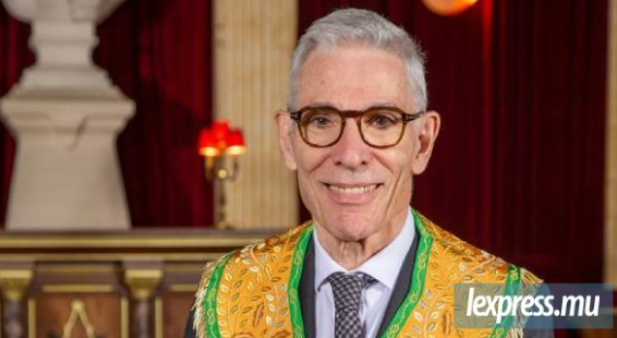 GODFOfficiel's tweet photo. À l’occasion du déplacement de @BertinottiPier2, Grand Maître du @GODFOfficiel, à l’île Maurice, découvrez l’interview publiée par @lexpressmaurice : « Le GODF souhaite apporter sa contribution à la réflexion sur la fin de vie à Maurice ».
https://t.co/LKl4EXWtDF https://t.co/OV750Ofyrk