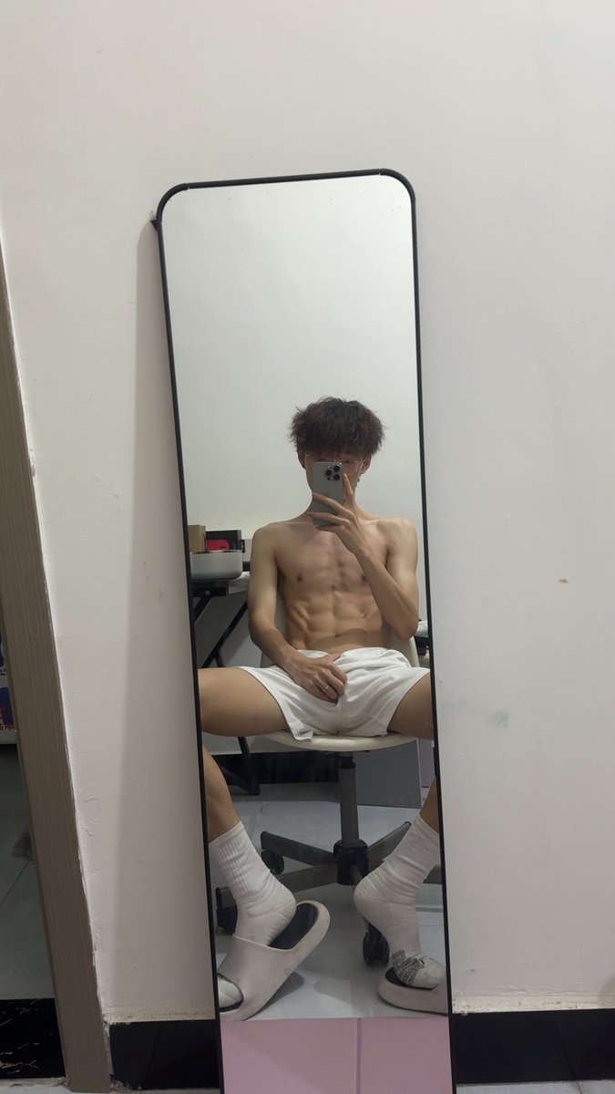 Sssscwrv's tweet photo. 💪 https://t.co/rL4ML3BbRl