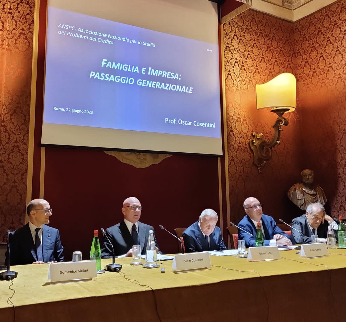 OscarCosentini's tweet photo. https://t.co/1ePOALbZOJ