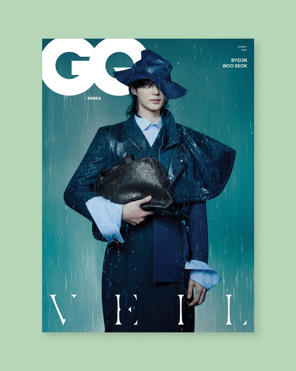 woonaissante's tweet photo. 26715 GQ korea 인스타 #변우석

𝙂𝙌 𝙆𝙊𝙍𝙀𝘼 𝘼𝙐𝙂𝙐𝙎𝙏 𝙄𝙎𝙎𝙐𝙀 𝙒𝙄𝙏𝙃 𝘽𝙔𝙀𝙊𝙉 𝙒𝙊𝙊 𝙎𝙀𝙊𝙆
다음의 레벨 업을 기다리고 있는 변우석. <나 혼자만 레벨업>의 성진우를 만난 그는 여전히 처음의 두려움을 말합니다. 가장 어려운 작품을 만나 가장 재밌는 시간을 보내고 있는 그는 울컥했던 순간들, 지난 10년의 변화, 그리고 다시 시작하는 마음을 차분히 들여다봅니다. 다음을 향해 나아가는 변우석의 지금을 <지큐> 8월호 커버에 담았습니다.