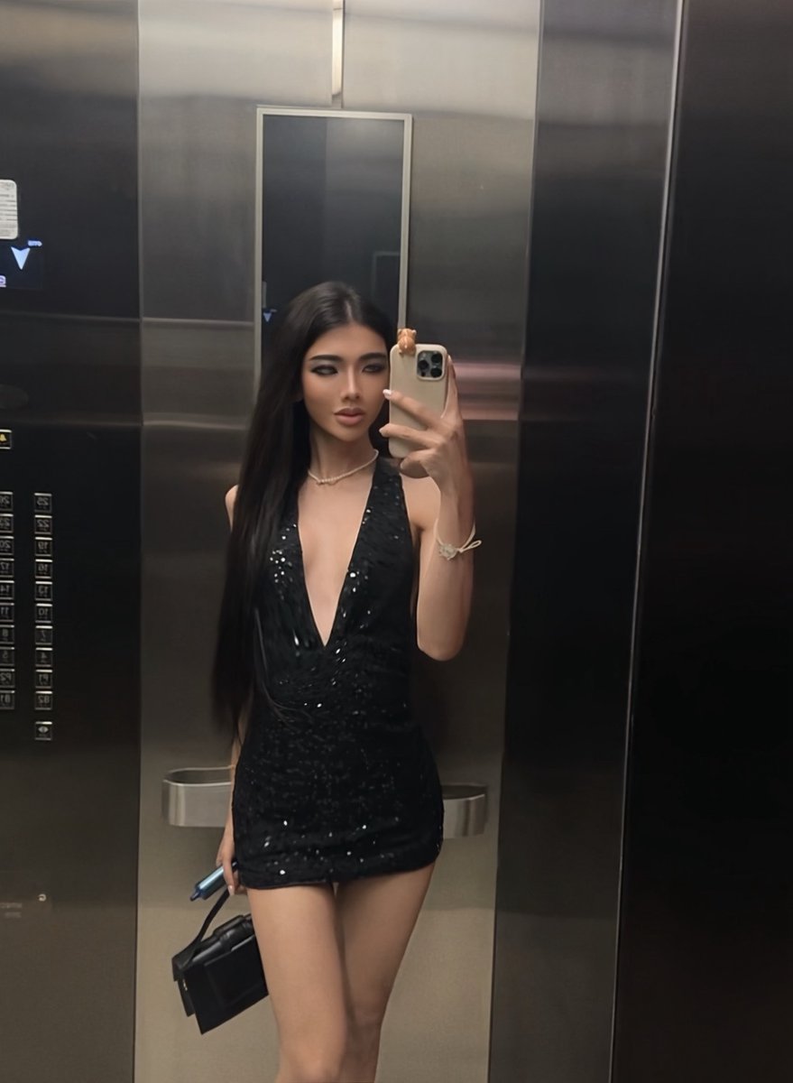 roblze's tweet photo. Hi ❤️😉
#ladyboydubai 
#shemaledubai
 #ladyboy_dubai https://t.co/Pc6AHgtIIu
