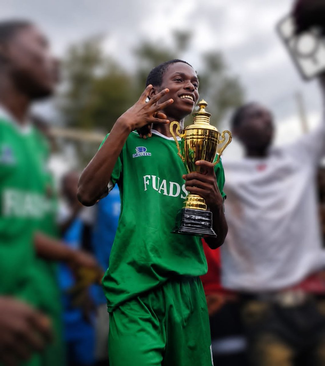 Sodvenom1's tweet photo. Bee Fc 🔥 
The champion 🏆 of the first VC CUP 2026/2027 https://t.co/r1sFrNZ9wa