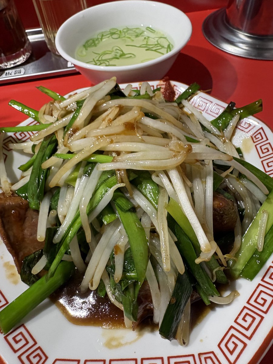 roengames's tweet photo. レバニラ中華満腹に行ってきた！
どデカいレバーがぷりぷりで食べ応えあり過ぎる逸品🍥久しぶりに美味いレバーを食べた気がする。。。味付けも好みの味付け(濃い目)で優勝🥇すげー美味かった😋 https://t.co/ttIi9LAb7c