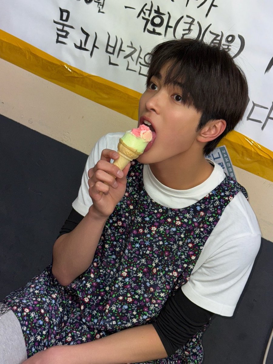 ahnkeonhopics's tweet photo. KEONHO IG UPDATE

#KEONHO #건호 https://t.co/KIqwtCyaJt