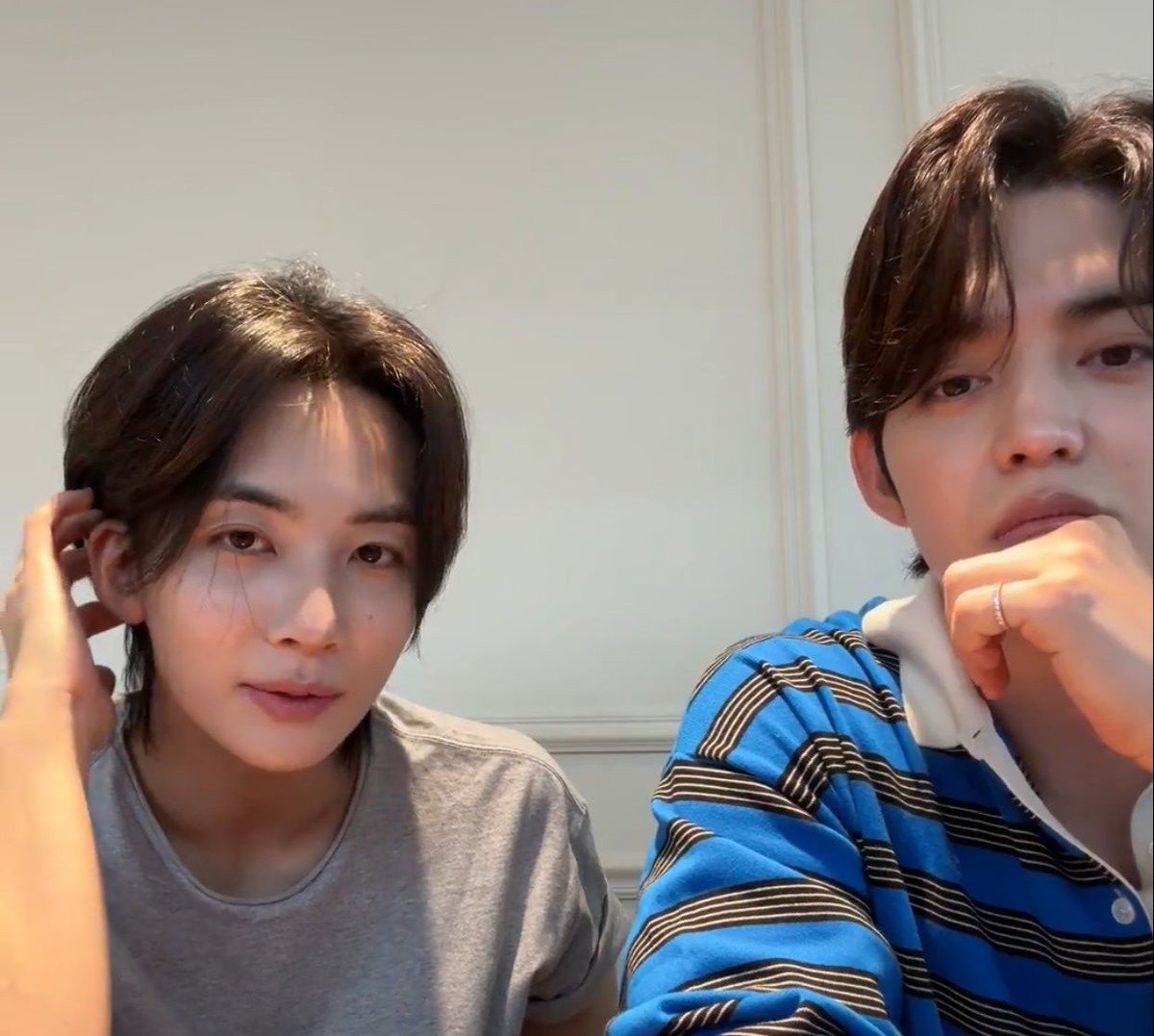 coupslvrr's tweet photo. took them 8 months to complete the set... GUOZ WEVERSE LIVE NEXT PLS https://t.co/CP8eOMtPHr