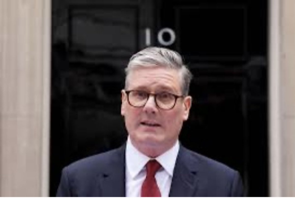lyncey_gilbe's tweet photo. His last PMQs where he never answered a single question! Goodbye good riddance @Keir_Starmer 

You did no good, you are no good! Worst PM this country has ever seen! https://t.co/PFWIwxnZsJ