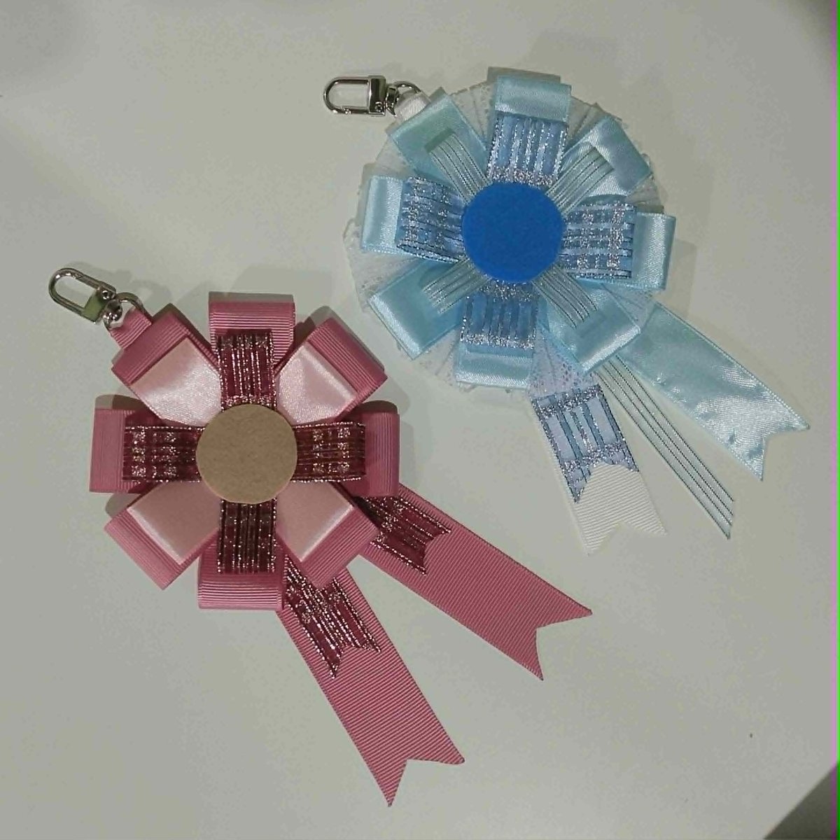hearts4seok's tweet photo. wts lfb ph #yokiuru .ᐟ
mini rosette keychain!
- check alt for prices
- payo / 3 days dop
- multiple slots and colors avail!
- +₱50 with deco pin
💌 reply or dm me to claim
t. wts lfb ph mini rosette keychain neapolitan commission coquette polka dots aesthetic anik-anik art https://t.co/GSdCCFJDwu