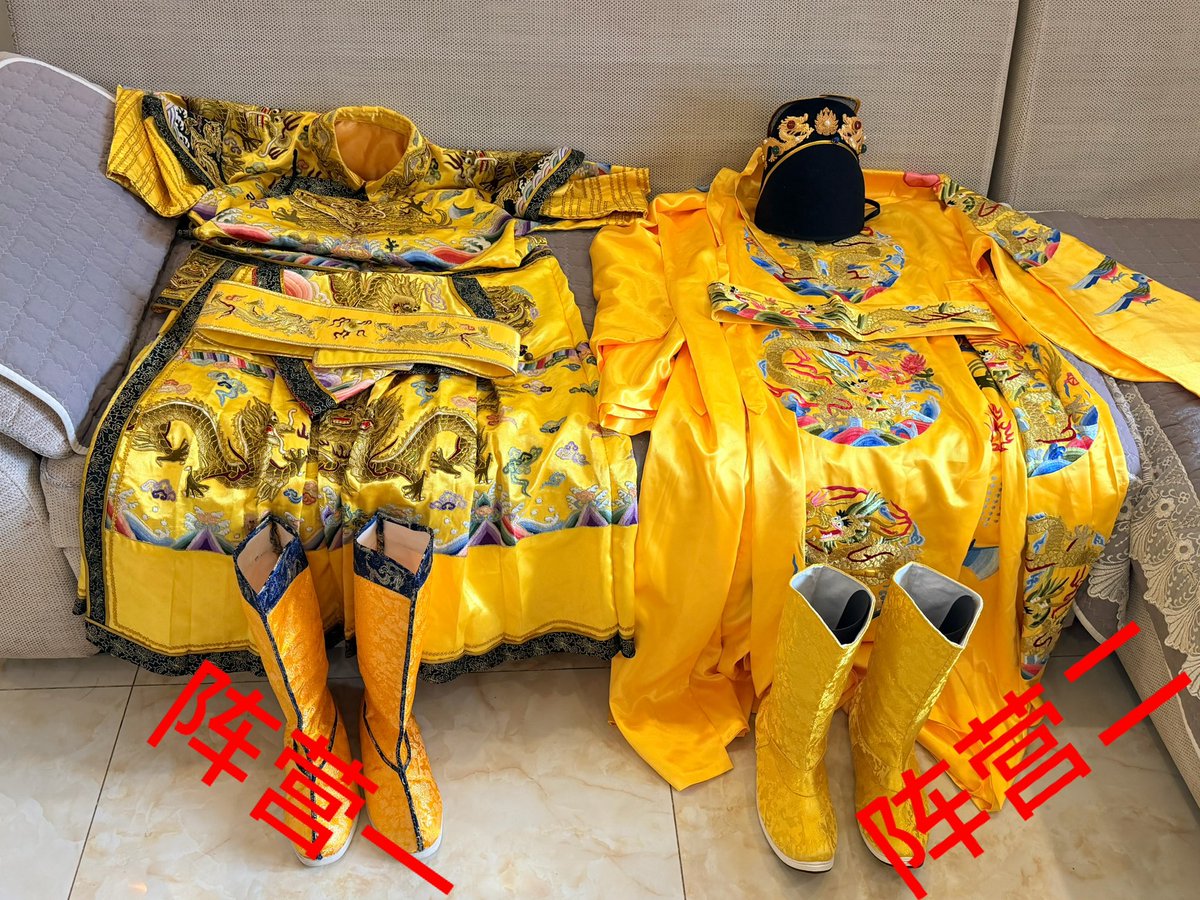 pppancake7's tweet photo. 请选择你的阵营和结局 https://t.co/UqapoyhyRN
