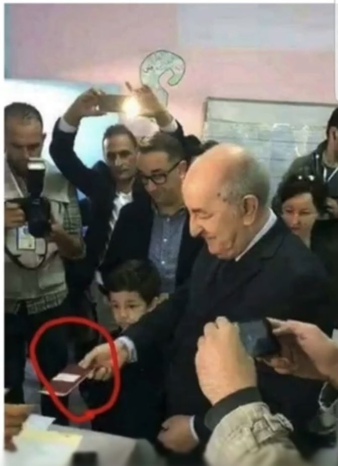 Mou49700's tweet photo. @AlgeriaGatePlus @ahafsidz https://t.co/ADL6Xdq4mq