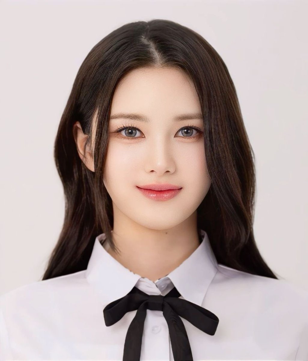 kwkmrn's tweet photo. Mayu is reportedly leaving JYP Entertainment but will continue her activities as a TWICE member

“Fuck JYP Entertainment, long live TWICE!”

https://t.co/nJtQoa7kqc https://t.co/aj8ZV4eZPZ