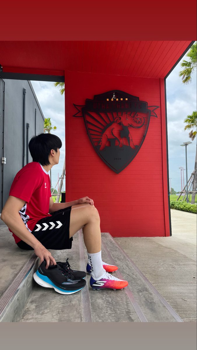 Tee_wongsajaem's tweet photo. เช็คอินอุทัยธานี ⚽️

#uthaiThaniFc https://t.co/b9hy90gZwl