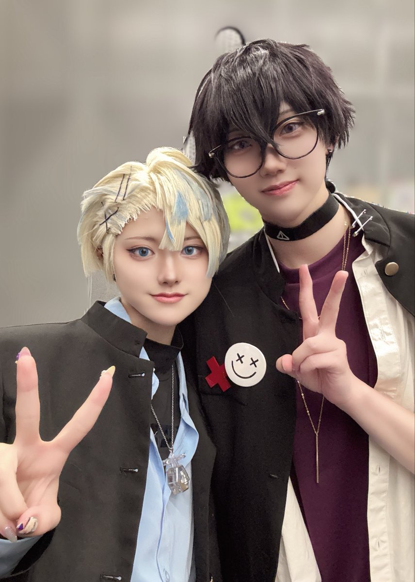 riu__0401's tweet photo. cos  / 🌈🕒 🐝🤣  🤝

🤝 @tasuku_1025 
🐝🤣 みけ https://t.co/W51l3Tjan7
